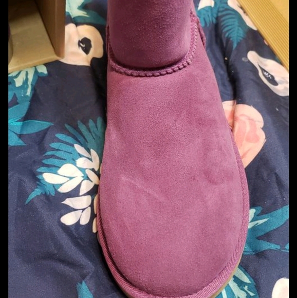 Purple Ugg Boots - Picture 1 of 7